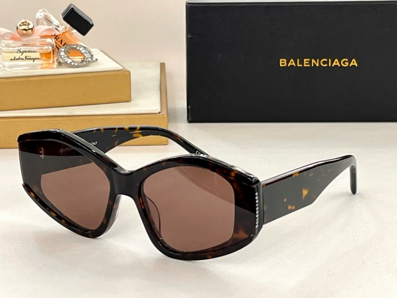 Balenciaga Sunglasses 154